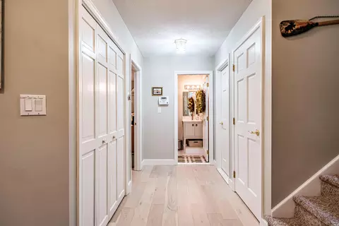 Entry Way - 37 Granite Rd, Naples, ME 04055 photo 4 of 10