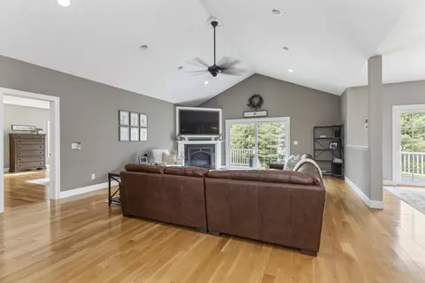 Living - 5 Leander Ln, Casco, ME 04015 photo 1 of 3