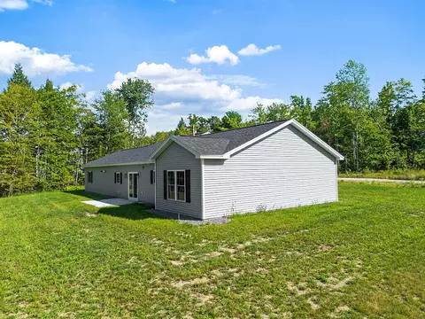 Exterior - 11 Maple Rd, Sidney, ME 04330 photo 7 of 13