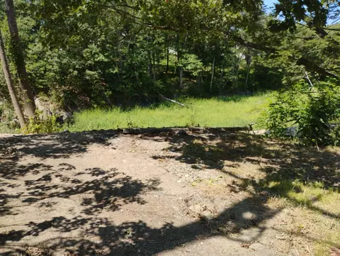 Exterior - 1408 Washington St, Bath, ME 04530 photo 2 of 3