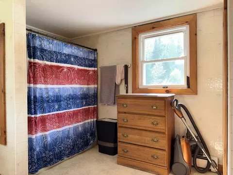 Bath - 47 Birch Rd, Rangeley, ME 04970 photo 3 of 3
