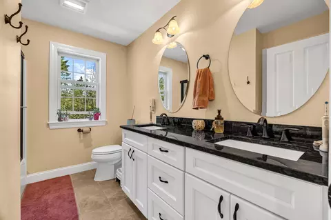 Bath - 52 Hunter Hill Rd, Durham, ME 04222 photo 3 of 11