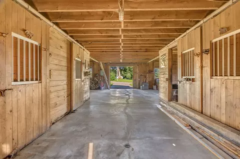 Entry Way - 356 Range Rd, Atkinson, ME 04426 photo 9 of 9