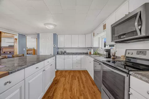 Kitchen - 356 Range Rd, Atkinson, ME 04426 photo 4 of 6