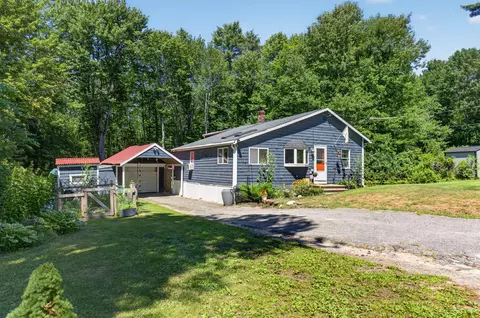 Exterior - 27 Beach Rd, Windham, ME 04062 photo 32 of 37