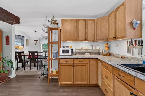 Kitchen - 27 Beach Rd, Windham, ME 04062 photo 4 of 6
