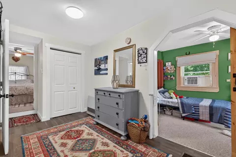 Entry Way - 27 Beach Rd, Windham, ME 04062 photo 10 of 13