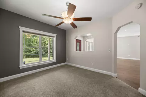 Living - 8 Badger Ln, Readfield, ME 04355 photo 9 of 16