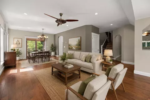 Living - 8 Badger Ln, Readfield, ME 04355 photo 6 of 16