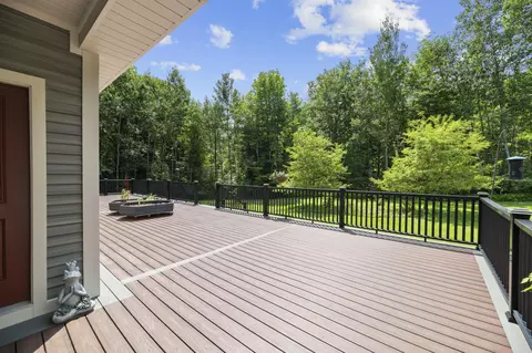 Exterior - 8 Badger Ln, Readfield, ME 04355 photo 10 of 23