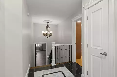 Entry Way - 8 Badger Ln, Readfield, ME 04355 photo 12 of 14