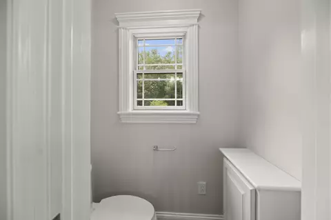 Entry Way - 8 Badger Ln, Readfield, ME 04355 photo 10 of 14