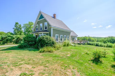 Exterior - 970 River Rd, Dresden, ME 04342 photo 4 of 8