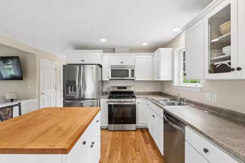 Kitchen - 176 Chute Rd, Windham, ME 04062 photo 2 of 2
