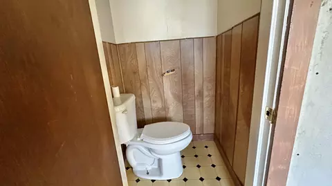Bath - 122 Knox St, Millinocket, ME 04462 photo 1 of 2