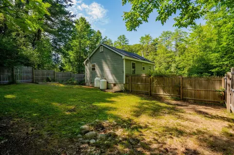 Exterior - 543 River Rd, Windham, ME 04062 photo 8 of 9