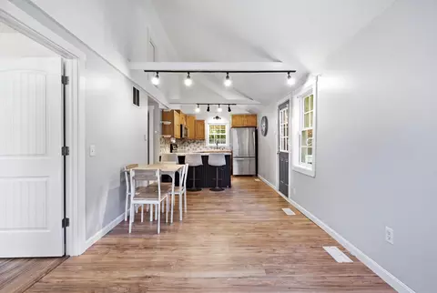 Entry Way - 543 River Rd, Windham, ME 04062 photo 1 of 2
