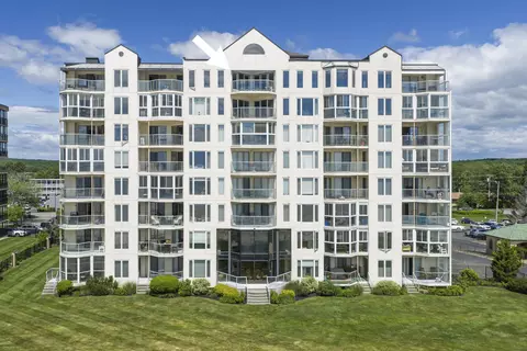 207 E Grand Ave #D8, Old Orchard Beach, ME 04064