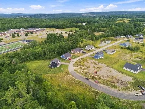 98 Fieldstone Dr, Augusta, ME 04330 photo 7