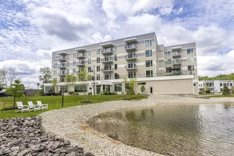 267 Us Route 1 #PH 509, Falmouth, ME 04105