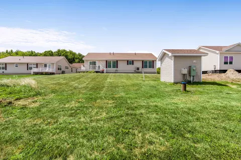 Exterior - 16 Hunter Dr, Hermon, ME 04401 photo 11 of 13