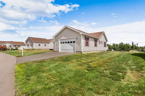 Exterior - 16 Hunter Dr, Hermon, ME 04401 photo 6 of 13