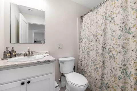 Bath - 16 Hunter Dr, Hermon, ME 04401 photo 1 of 4