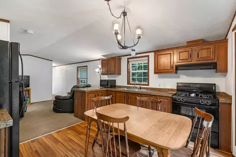 Dining - 64 Cumberland St, Cornish, ME 04020 photo 2 of 3