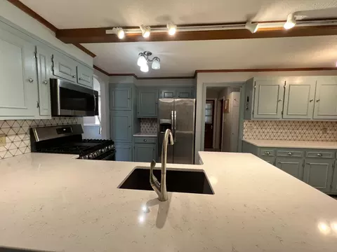 Kitchen - 219 Washington St, Brewer, ME 04412 photo 6 of 7