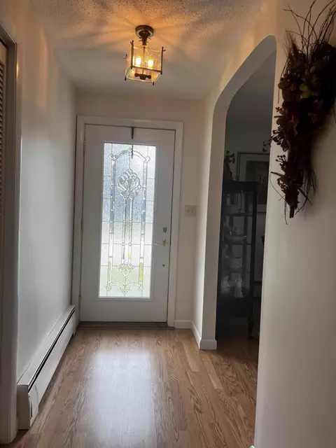Entry Way - 219 Washington St, Brewer, ME 04412 photo 3 of 8