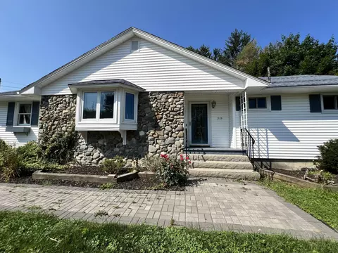 Exterior - 219 Washington St, Brewer, ME 04412 photo 3 of 35