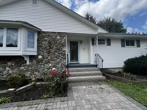 Exterior - 219 Washington St, Brewer, ME 04412 photo 21 of 35