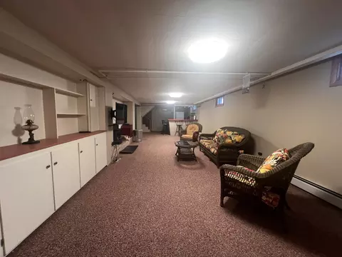 Living - 219 Washington St, Brewer, ME 04412 photo 14 of 15