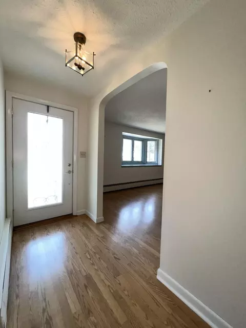 Entry Way - 219 Washington St, Brewer, ME 04412 photo 1 of 8