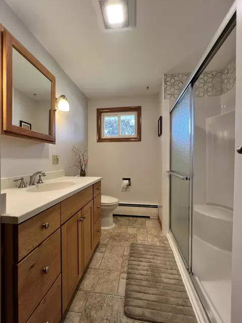 Bath - 219 Washington St, Brewer, ME 04412 photo 3 of 4