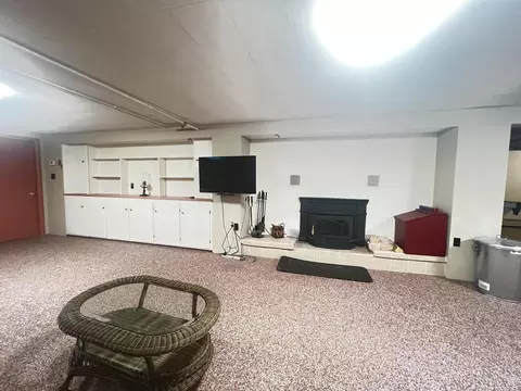 Living - 219 Washington St, Brewer, ME 04412 photo 11 of 15
