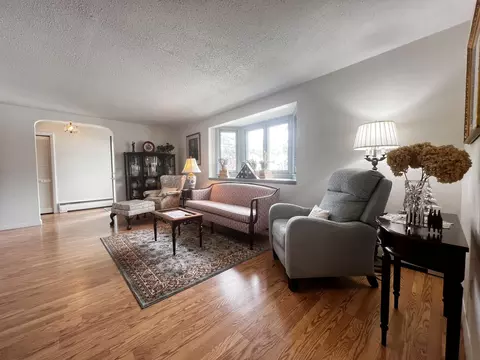 Living - 219 Washington St, Brewer, ME 04412 photo 4 of 15