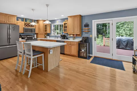 Kitchen - 545 Deerfield Dr, Hermon, ME 04401 photo 1 of 7