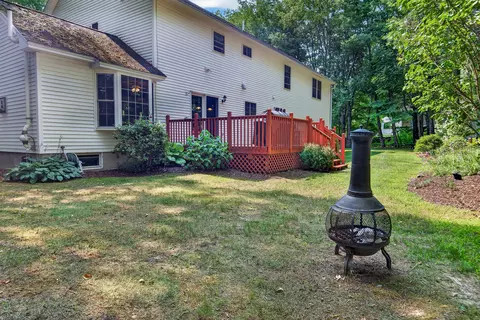 Exterior - 545 Deerfield Dr, Hermon, ME 04401 photo 16 of 28