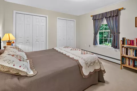 Bedroom - 545 Deerfield Dr, Hermon, ME 04401 photo 9 of 10