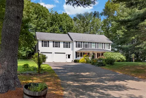 Exterior - 545 Deerfield Dr, Hermon, ME 04401 photo 3 of 28