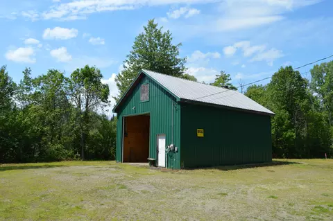 31 Atwood Hill Rd, New Portland, ME 04961