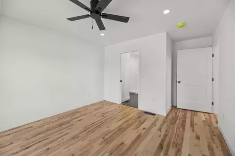 Bedroom - 629 Riverside Dr, Augusta, ME 04330 photo 3 of 10