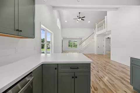 Entry Way - 629 Riverside Dr, Augusta, ME 04330 photo 2 of 13
