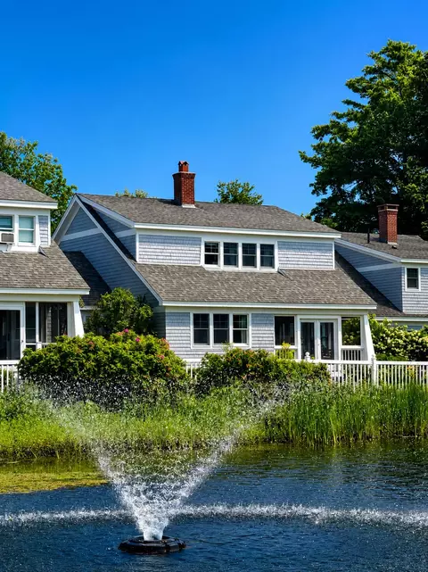 39 Village Way #39, Rockport, ME 04856