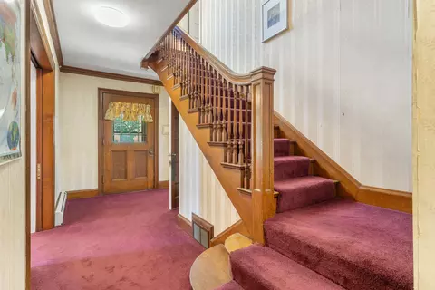Entry Way - 164 Main St, Gorham, ME 04038 photo 3 of 13