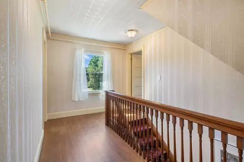 Entry Way - 164 Main St, Gorham, ME 04038 photo 4 of 13