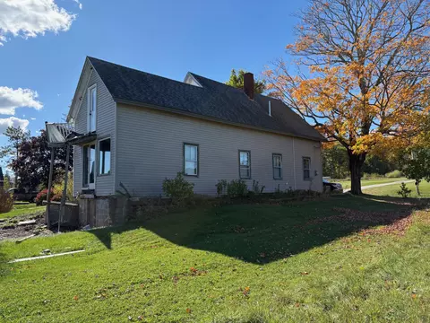 Exterior - 360 Cushing Rd, Warren, ME 04864 photo 3 of 8