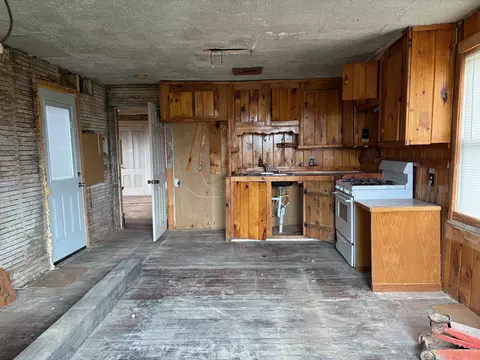 Kitchen - 360 Cushing Rd, Warren, ME 04864 photo 2 of 2
