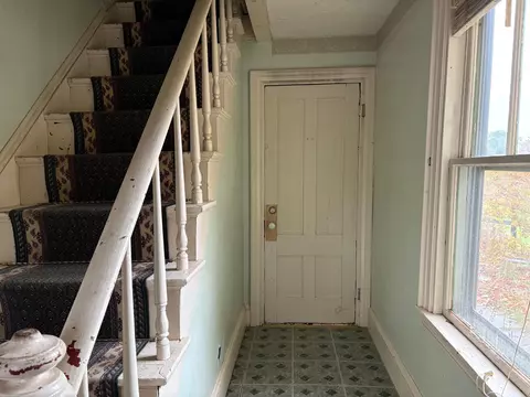 Entry Way - 360 Cushing Rd, Warren, ME 04864 photo 2 of 2